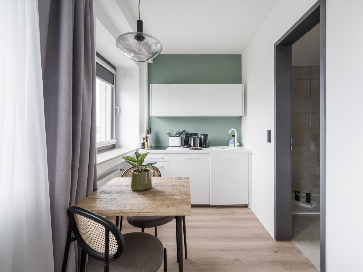 Limehome Saarbruecken Berliner Promenade Exterior foto
