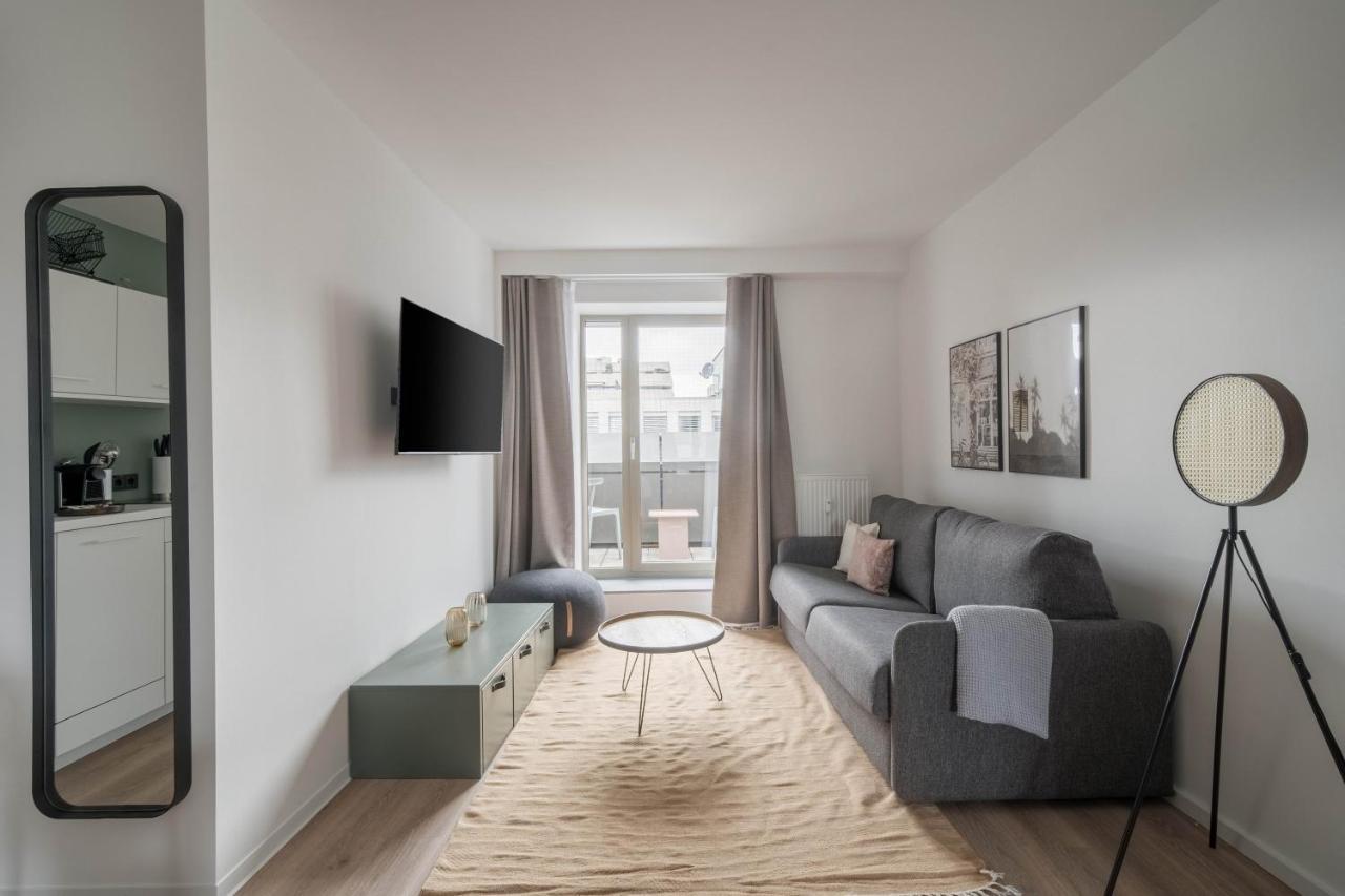 Limehome Saarbruecken Berliner Promenade Exterior foto