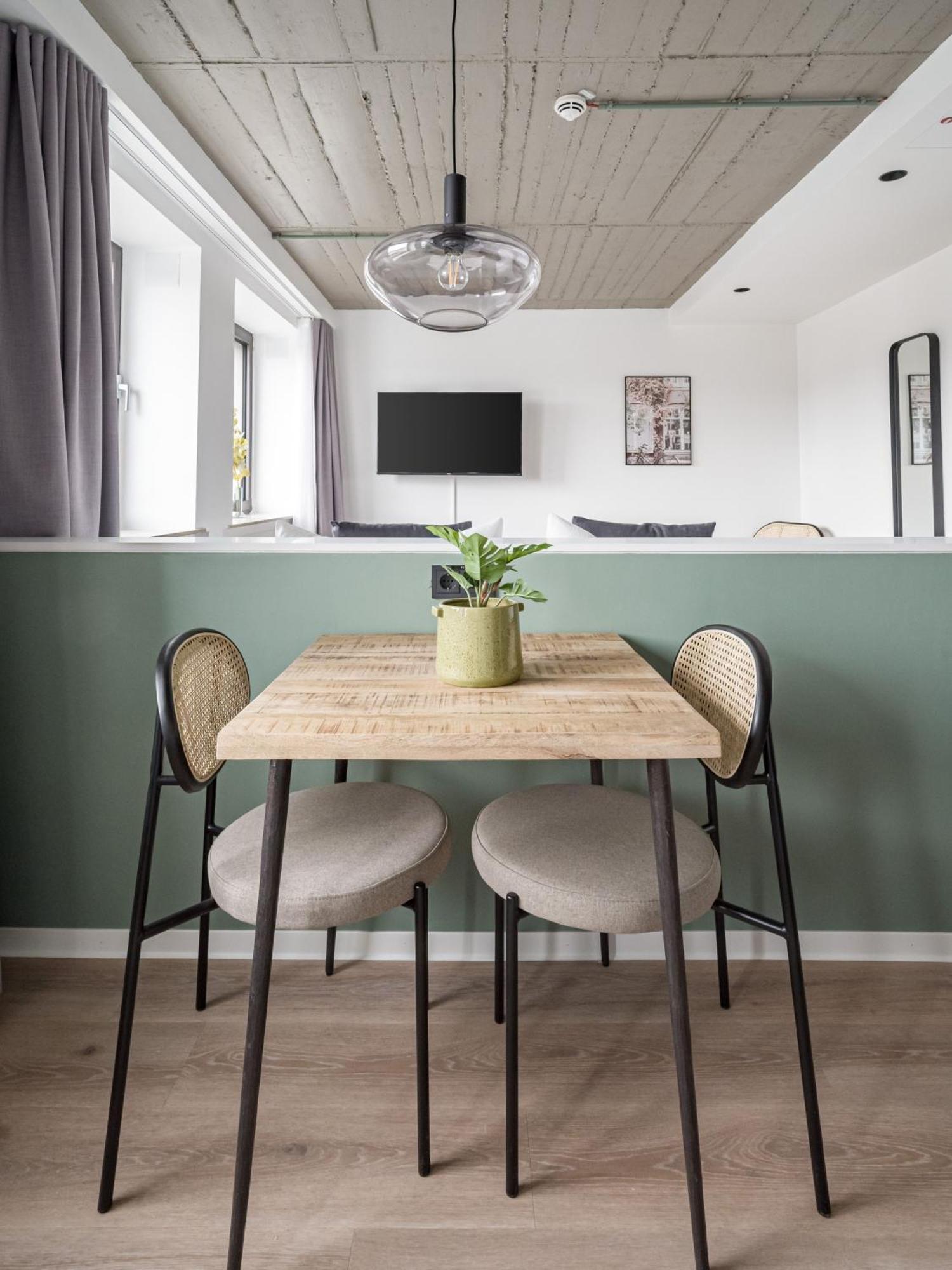 Limehome Saarbruecken Berliner Promenade Cameră foto