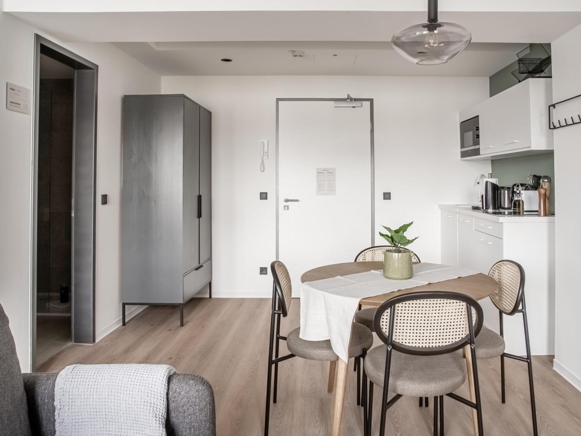 Limehome Saarbruecken Berliner Promenade Cameră foto
