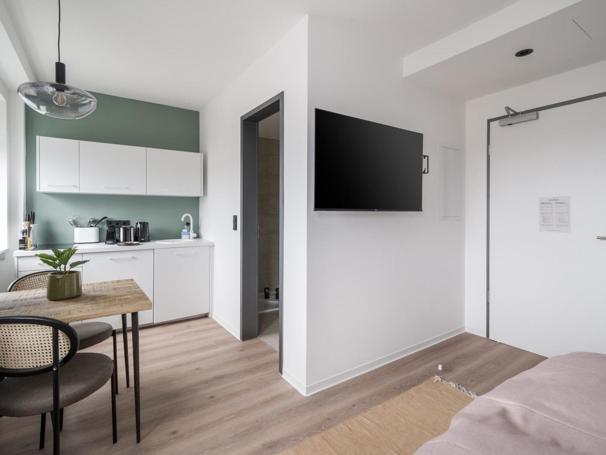 Limehome Saarbruecken Berliner Promenade Cameră foto